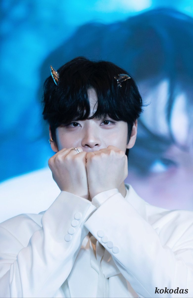 251123 차주완 쑤저우 팬미팅

주완아 데뷔 4주년 진심으로 축하해🤍🤍🤍

#차주완 #CHAJOOWAN 
#车柱完