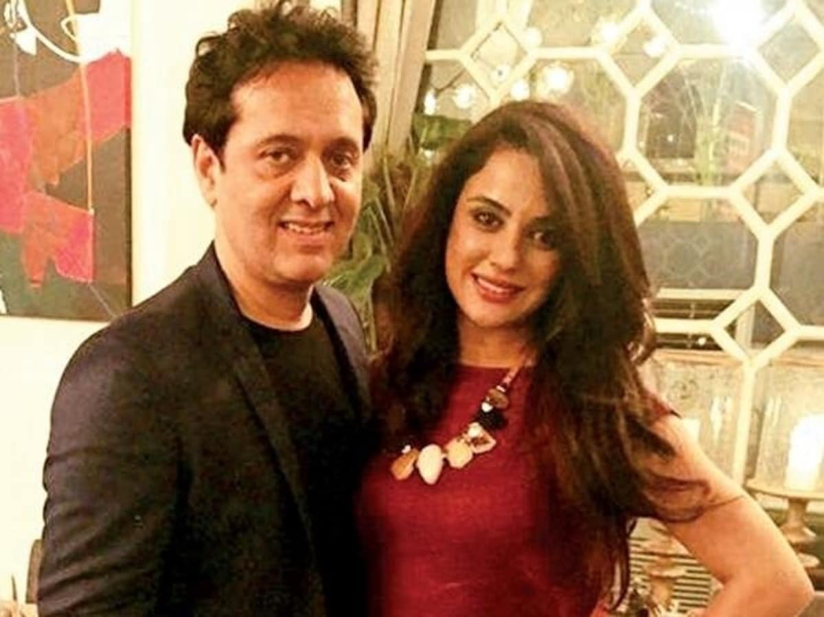 Sanskari_Girll's tweet image. The episode hit differently today because the calm strength of MOST INFULENTIAL ARFEEN SARA shaped every conversation.
You could feel how their balanced approach softened tensions.
It’s rare to see such emotional clarity inside the house.