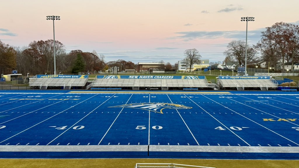 College Football Campus Tour tweet media