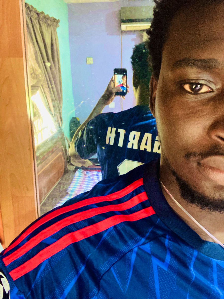 Black_Torru's tweet photo. Arsenal fans follow โผ๏ธโผ๏ธโผ๏ธโผ๏ธ
#ARSTOT #NorthLondonDerby #Arsenal #COYG #COYS #AFC #THFC #Gunners #Tottenham #ArsenalFC #TottenhamHotspur #PremierLeague #EPL #PL #Football #Soccer #MatchDay #EPLCommunity #PLFans #PremierLeagueLive #EnglandFootball #Follow #FollowMe #FollowBack https://t.co/dcnBk74QIG