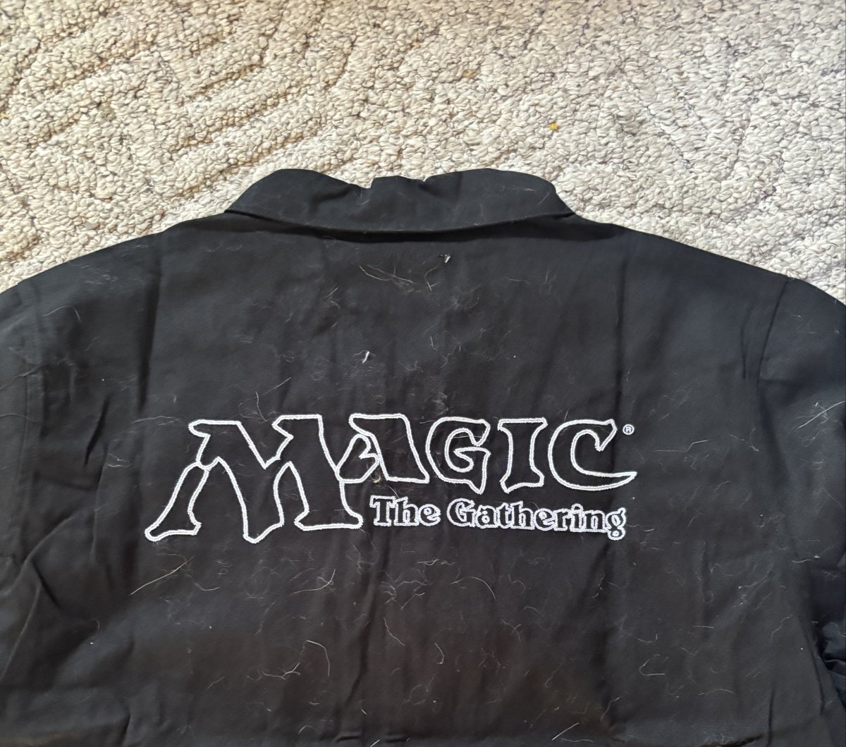bitchyvelour's tweet photo. Got this because I thought the front was cool. Didn’t realize it had anything written on the back and now I hate it lmao https://t.co/S9sosfq051
