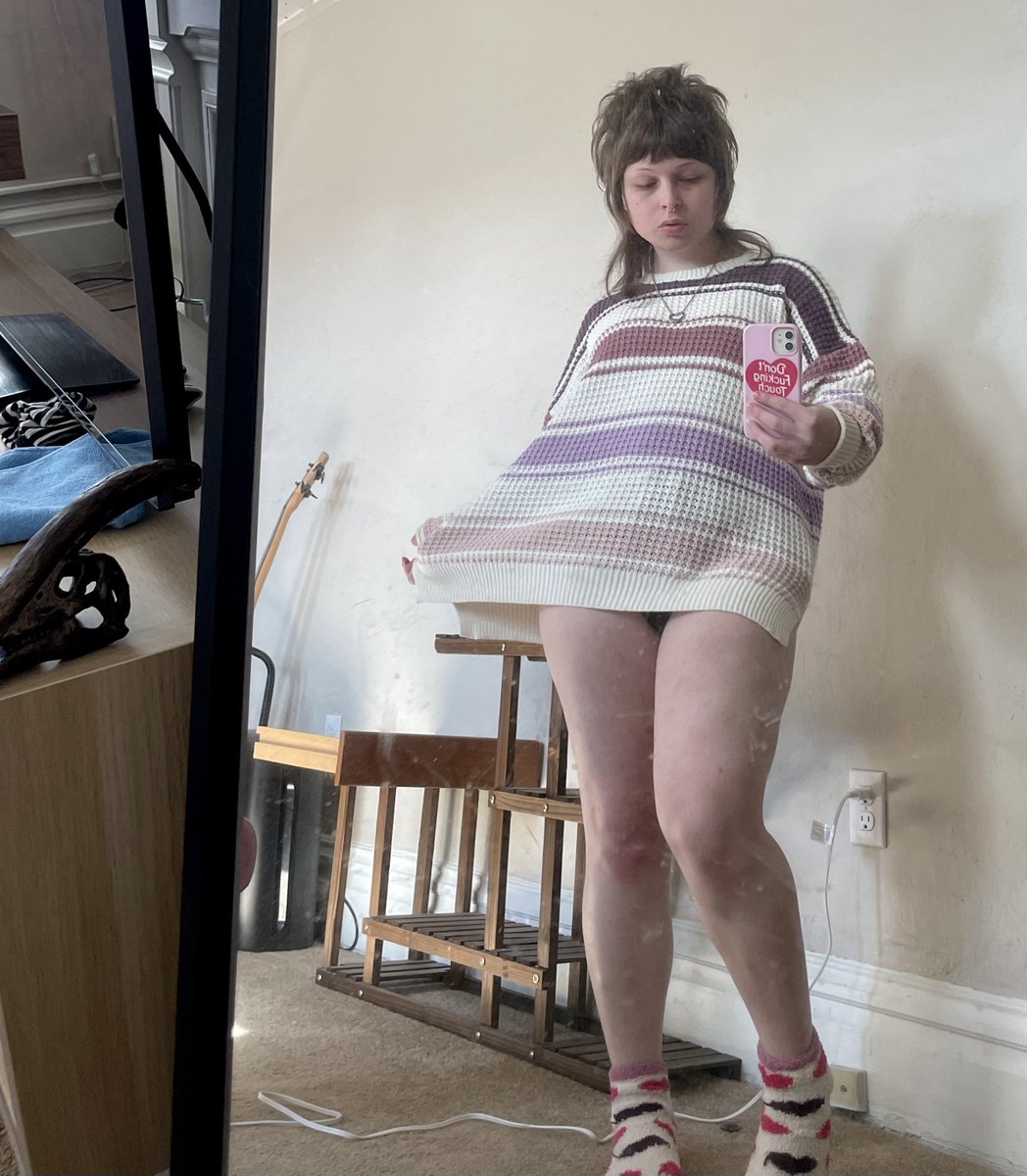 SSSmallTea's tweet image. why she kinda bad tho?