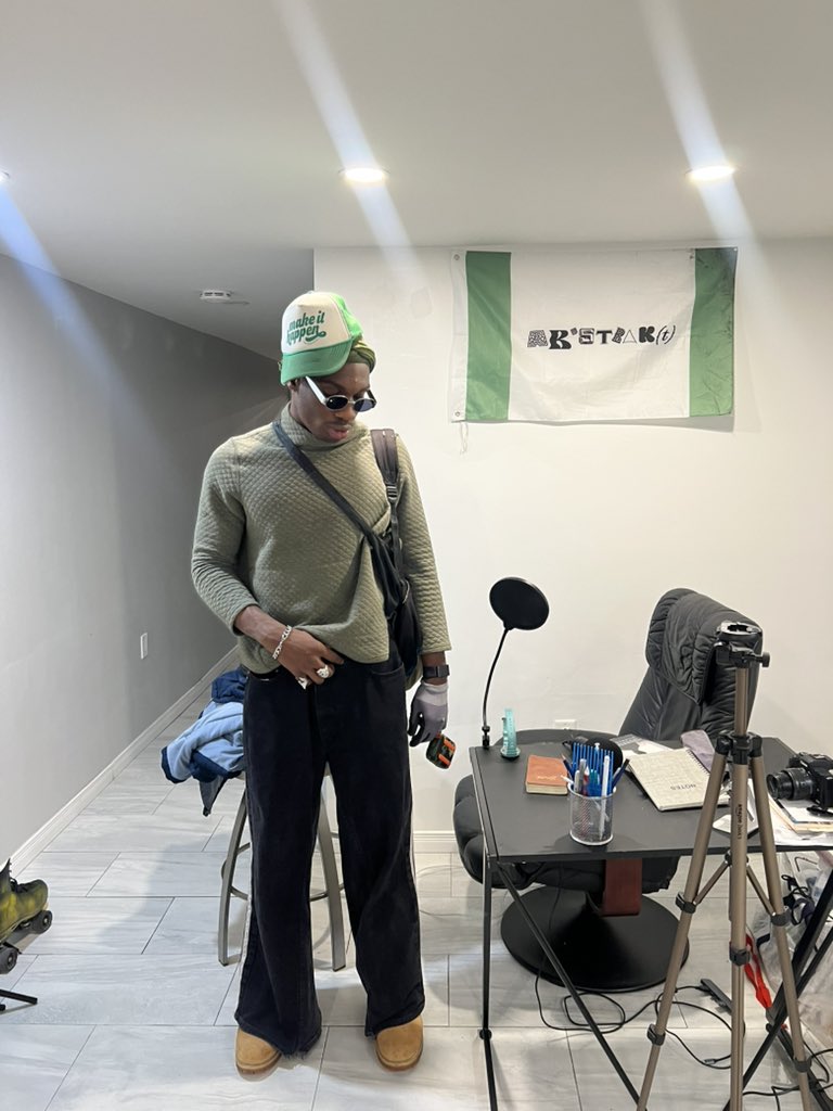 obongsmind's tweet image. making it happen #blockbyblock