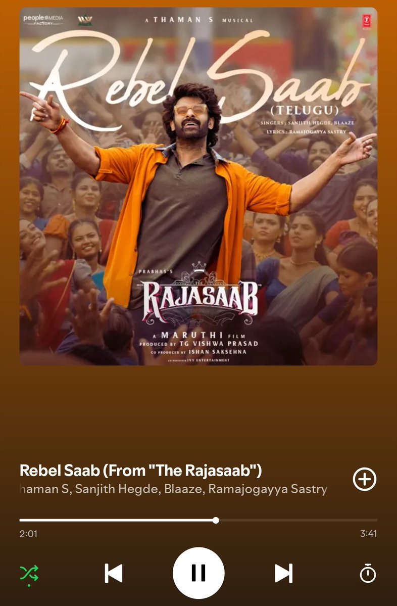 ivdsai's tweet image. Repeats 😍😍😍😍😍❤️❤️ 

Lyrics keka 👌👌👌👌 vine koddhi ramp 

#RebelSaab #TheRajaSaab #Prabhas