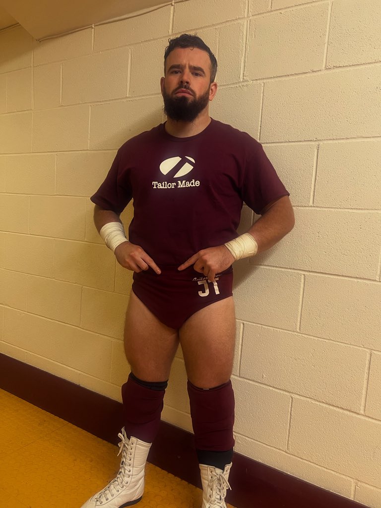 #TailorMade Forever ⭐️ 

@forever_rivals_pro debut tonight