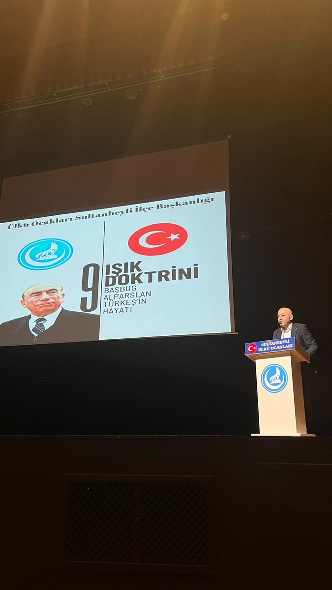 Sultanbeyli Ülkü Ocaklarımızın düzenlemiş olduğu Başbuğ Alparslan Türkeş ve Dokuz ışık temalı programda değerli dava arkadaşlarımız ile bir araya geldik.