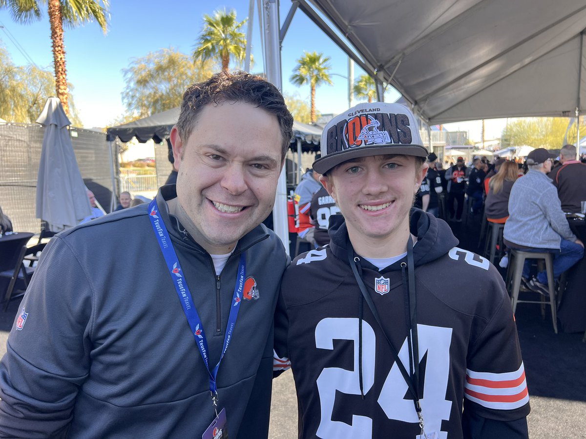 Thank you <a href="/HammerNation19/">Aaron Goldhammer</a> for chatting with us today. Good to meet you at the tailgate and share our fandom for you guys and the <a href="/Browns/">Cleveland Browns</a>. Jason and Brennan Go Browns.