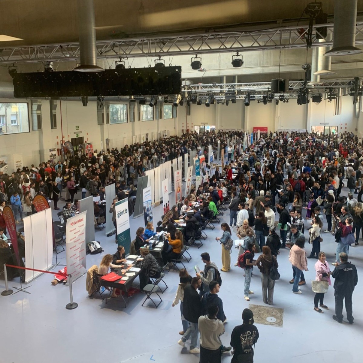 CreuRojaTGN's tweet image. 💼 Ens sumem a la Fira d’Ocupació de Tarragona! El 13/11 vam atendre 175 persones: programes d’ocupació i formació, ofertes laborals i orientació laboral.  
Amb el suport de @Dipta_cat , #CreuRoja i FSE+ 🤝
#CreuRojaTarragona #Ocupació #Formació #Oportunitats