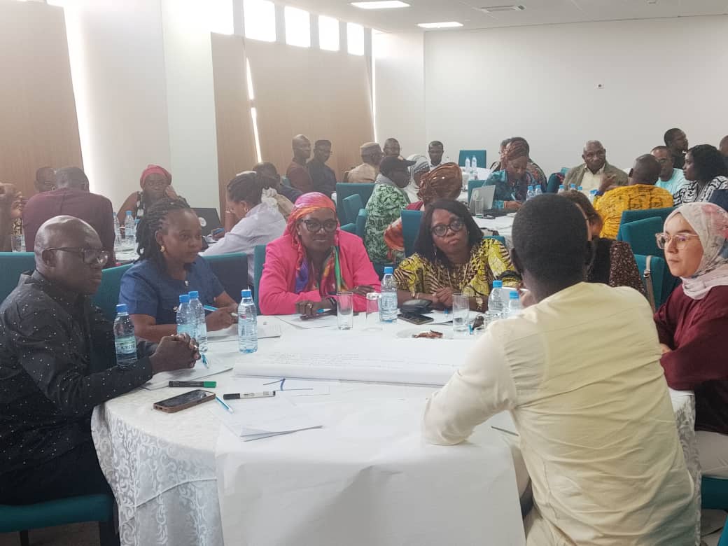 RfldOrg's tweet image. Dr Sandrine CHIKOU - Représentante du Réseau des Femmes Leaders pour le Développement (RFLD) a pris part du 18 - 20 Novembre au Sénégal à l&apos;Atelier sur la Transformation des Systèmes Alimentaires organisé par le Centre de Recherches pour le Développement International (CRDI) du…