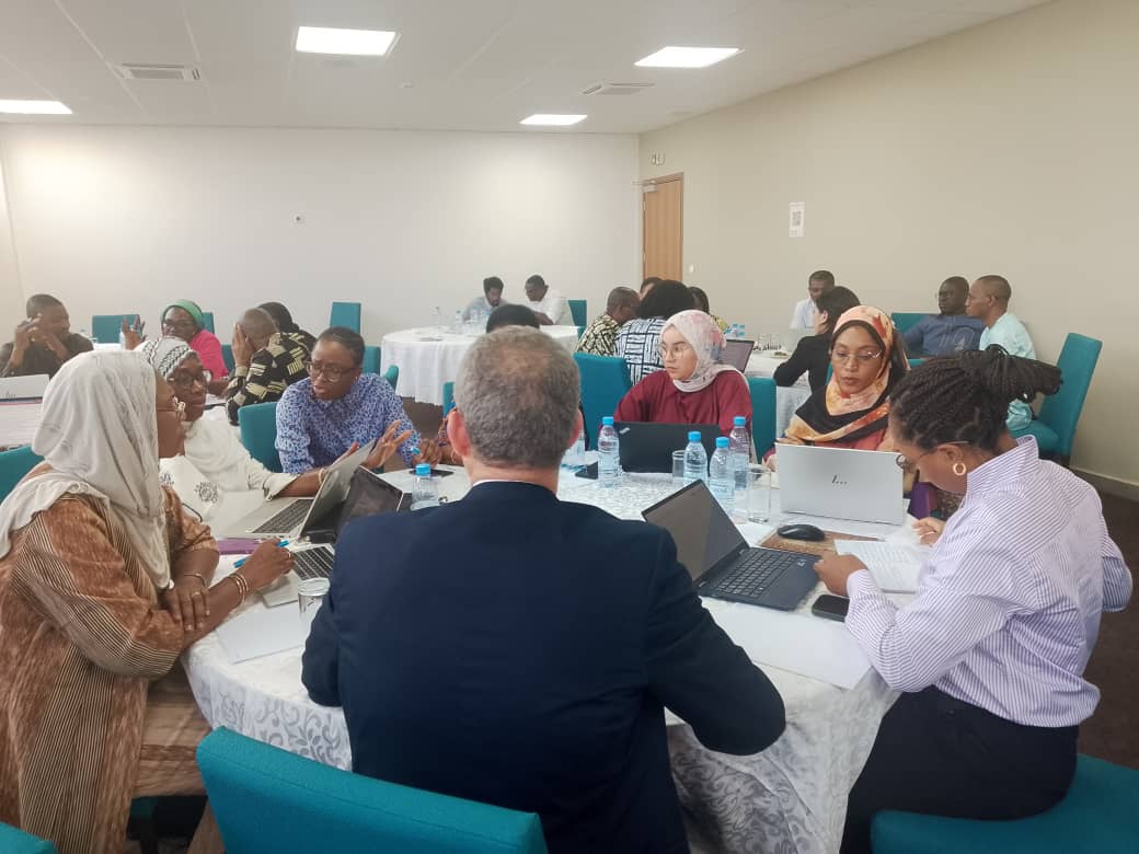 RfldOrg's tweet image. Dr Sandrine CHIKOU - Représentante du Réseau des Femmes Leaders pour le Développement (RFLD) a pris part du 18 - 20 Novembre au Sénégal à l&apos;Atelier sur la Transformation des Systèmes Alimentaires organisé par le Centre de Recherches pour le Développement International (CRDI) du…