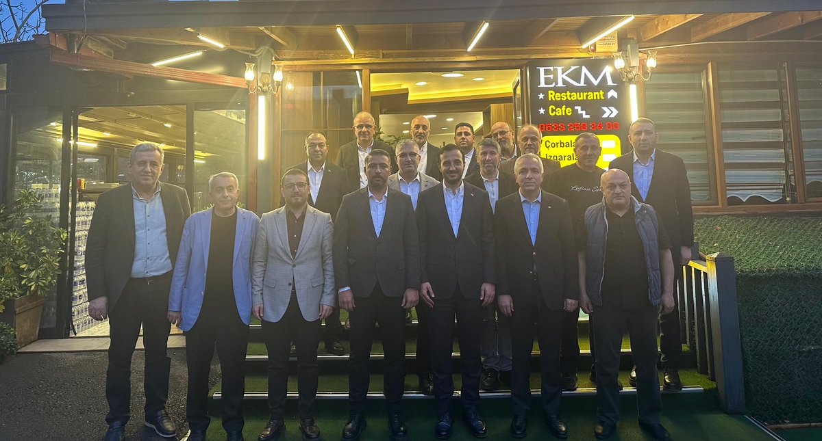 AK Parti İstanbul İl Başkanımız Abdullah Özdemir’i Esenlerimizde misafir ettik. Nazik ziyaretleri ve teşrifleri için kendilerine teşekkür ediyorum.