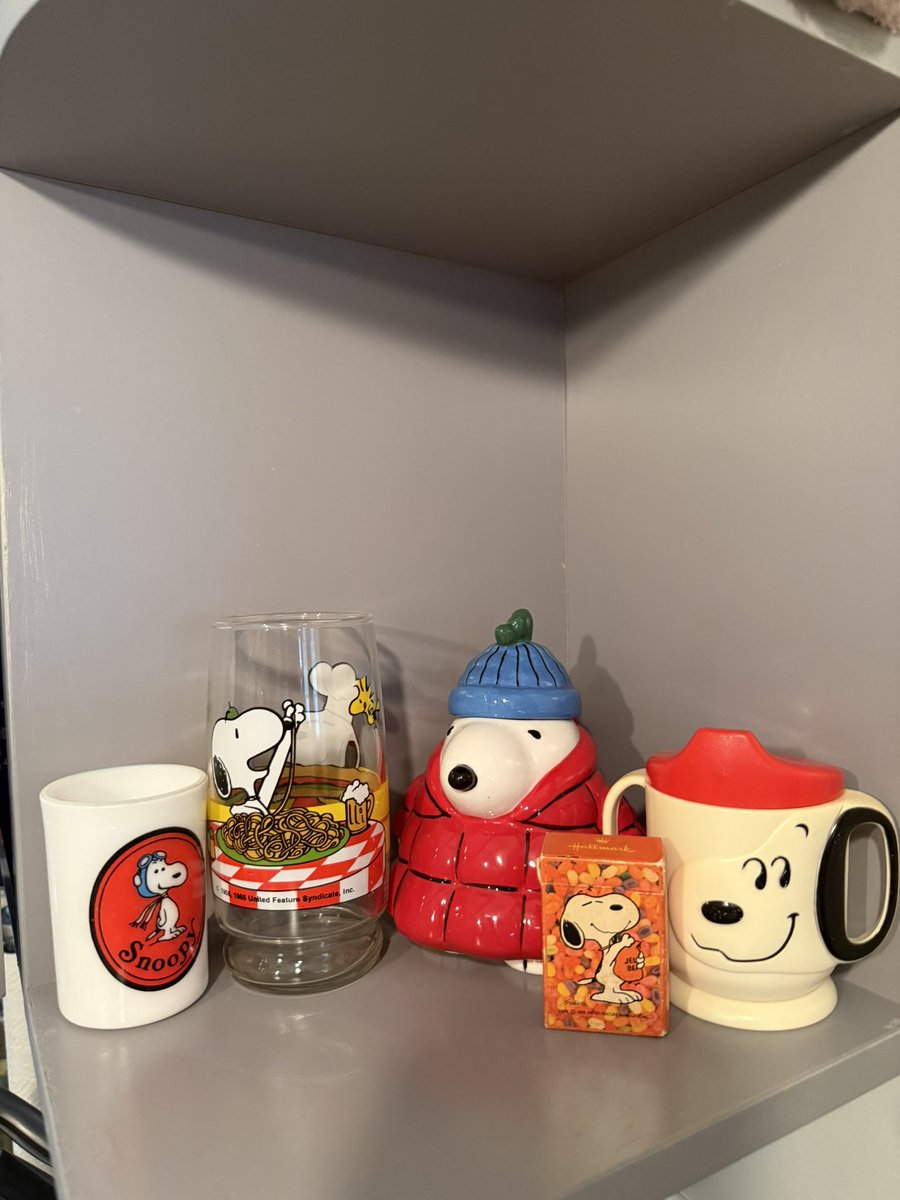 rihanna's forehead tweet media