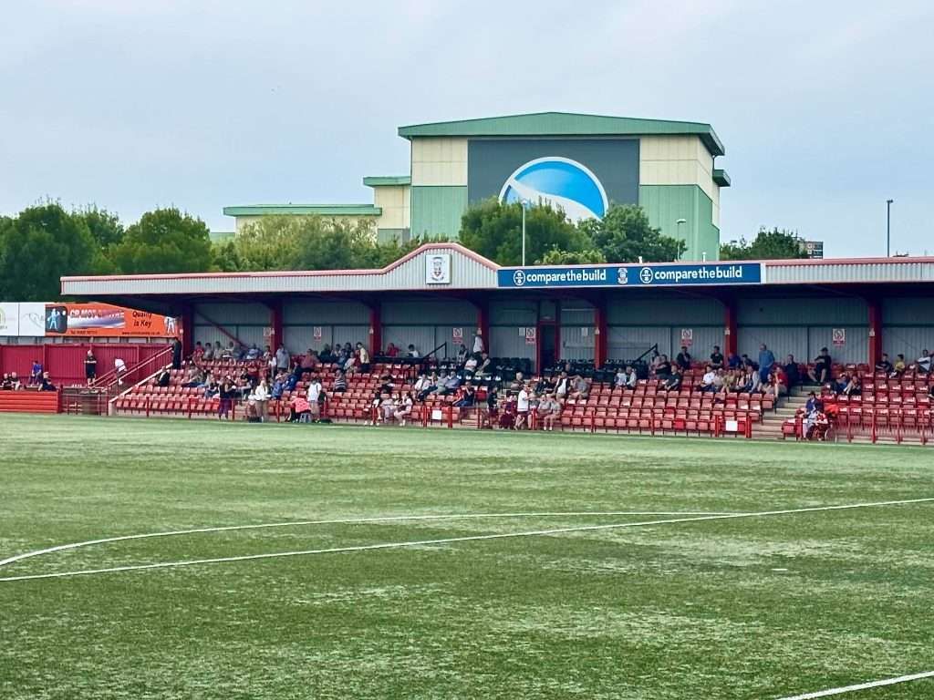 M6SportNews's tweet image. 🚨Tamworth Update: VIDEO: ‘It seemed like a missed opportunity’ says Lambs boss Peaks after defeat to league leaders - TAMWORTH boss Andy Peaks admitted to a day of pure frustration as his side lost - Read More ➡️ m6sport.co.uk/?p=9737 #rafc #rochdale #thelambs #tamworth