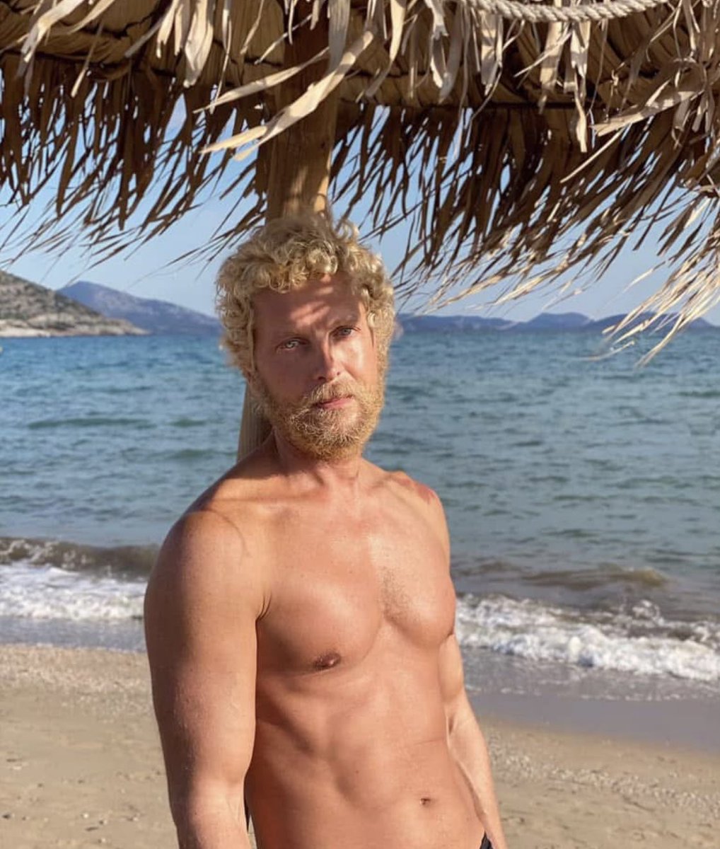 alexkavvadias's tweet image. Vintage…………#BeachLife