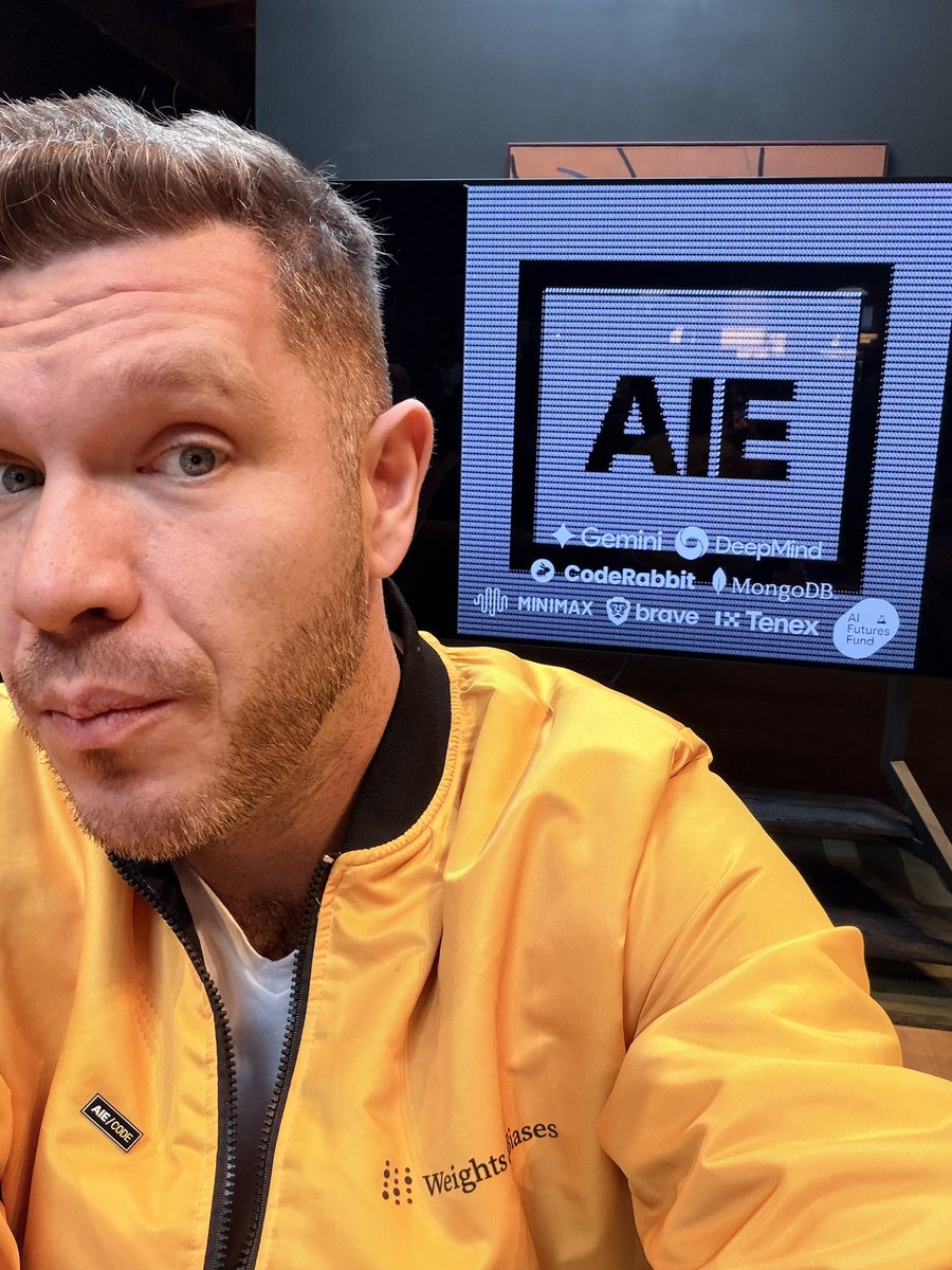 altryne's tweet image. The top judges assembled! The teams are ready to go! The official @aiDotEngineer x @cerebral_valley Hackathon final round of judging is starting! 

Happy to share the judging panel with my friends @swyx @DynamicWebPaige @dkundel and new friends @sylviatong_tech @ArmanHezarkhani…