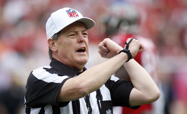 BREAKING: The Indianapolis Colts have been called for Roughing the Passer on Patrick Mahomes during halftime.