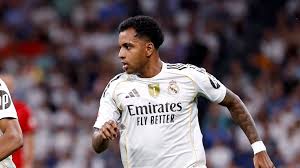 HustleNest's tweet image. &quot;Elche vs Real Madrid: AI Forecast Thrills! Discover insights [here](amzn.to/430Zclr). #ElcheVsRealMadrid #AIAnalysis&quot; Explore the AI predictions for an electrifying match-up!