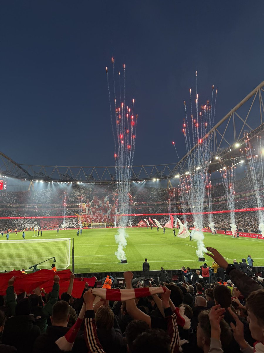 DanGeorgee's tweet image. Stunning ❤️ #afc