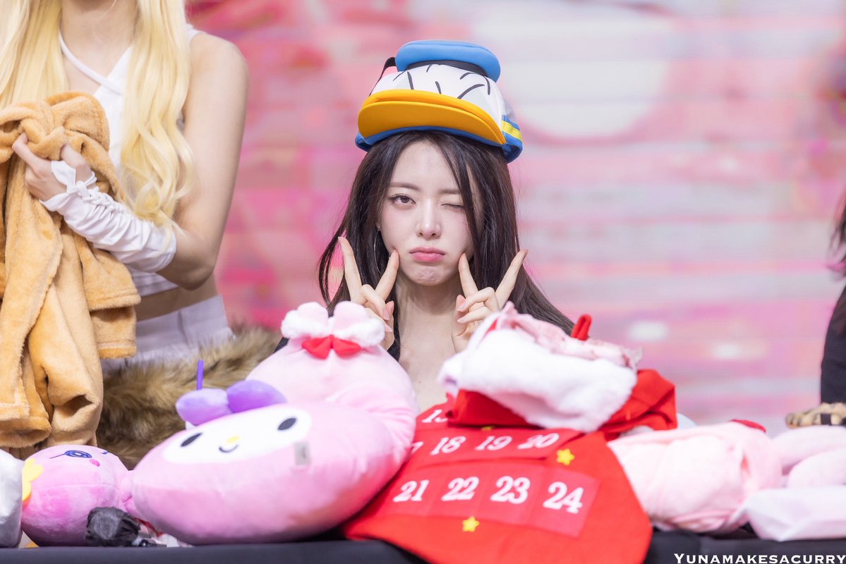 yunamakesacurry's tweet image. 251123 Makestar Fansign
#유나 #YUNA #있지 #ITZY
