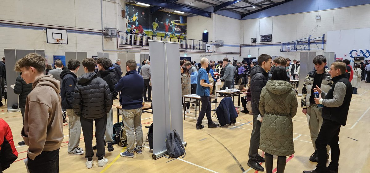 RotaryCastlebar's tweet photo. Castlebar Rotary Careers Night a Huge Success at St. Gerald's College
A huge thank you to James Murray and his Rotary team, Sharon Geraghty, Shaun Burke, all the participating professionals and to St Gerald’s College for welcoming us once again. https://t.co/1o2jvEiagW