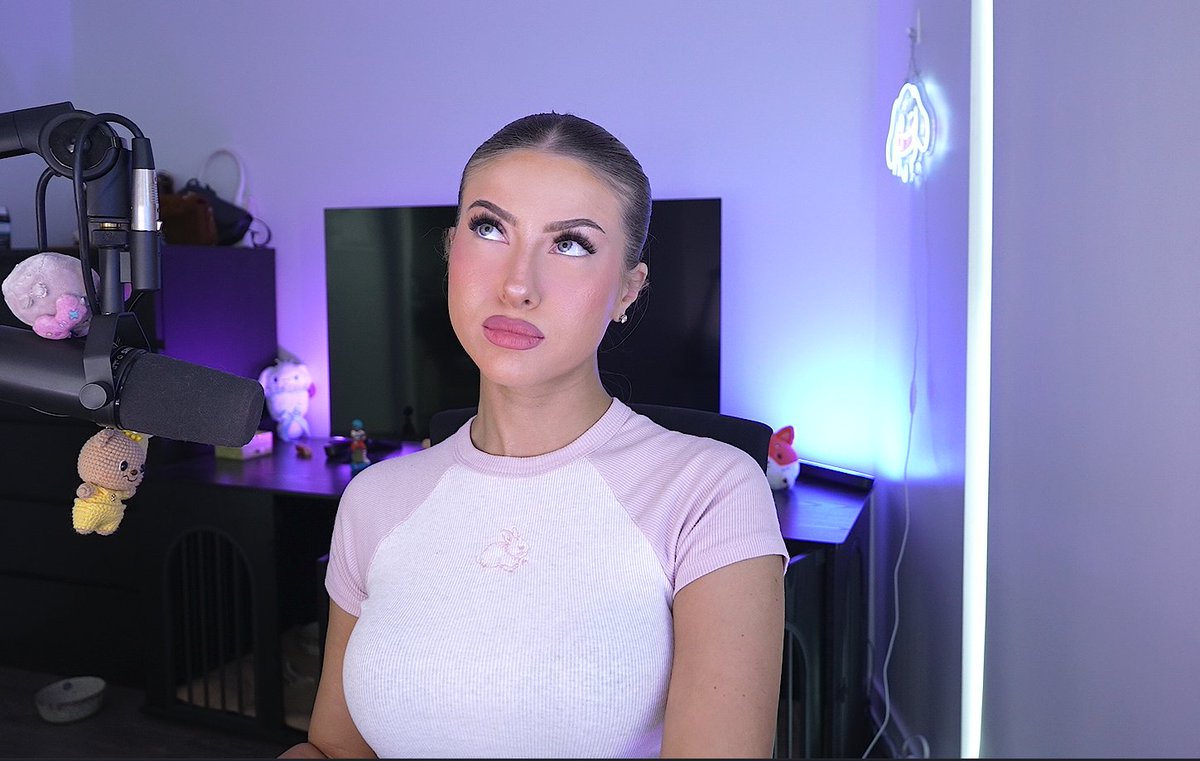 GETTING READY ON STREAM AND WATCHING THE 75K MONSTER EVENT