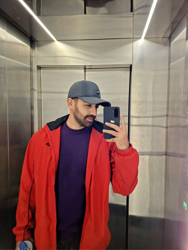 mstmoj's tweet image. نیو فیس به دلیل سربازی