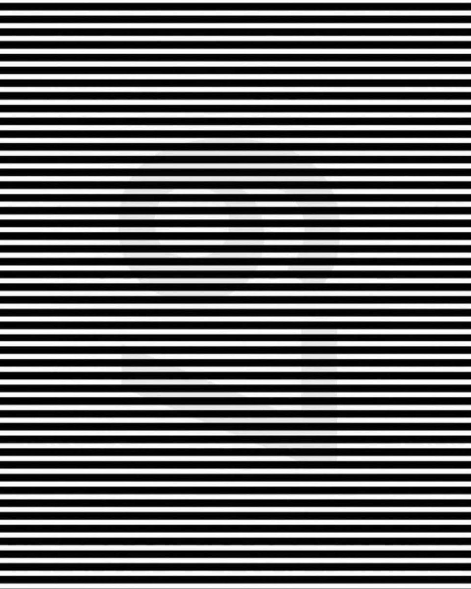 ElonMuskNews47's tweet image. Eye 👀 test 

I know 99% of you will fail this Question 

What number do you see ?