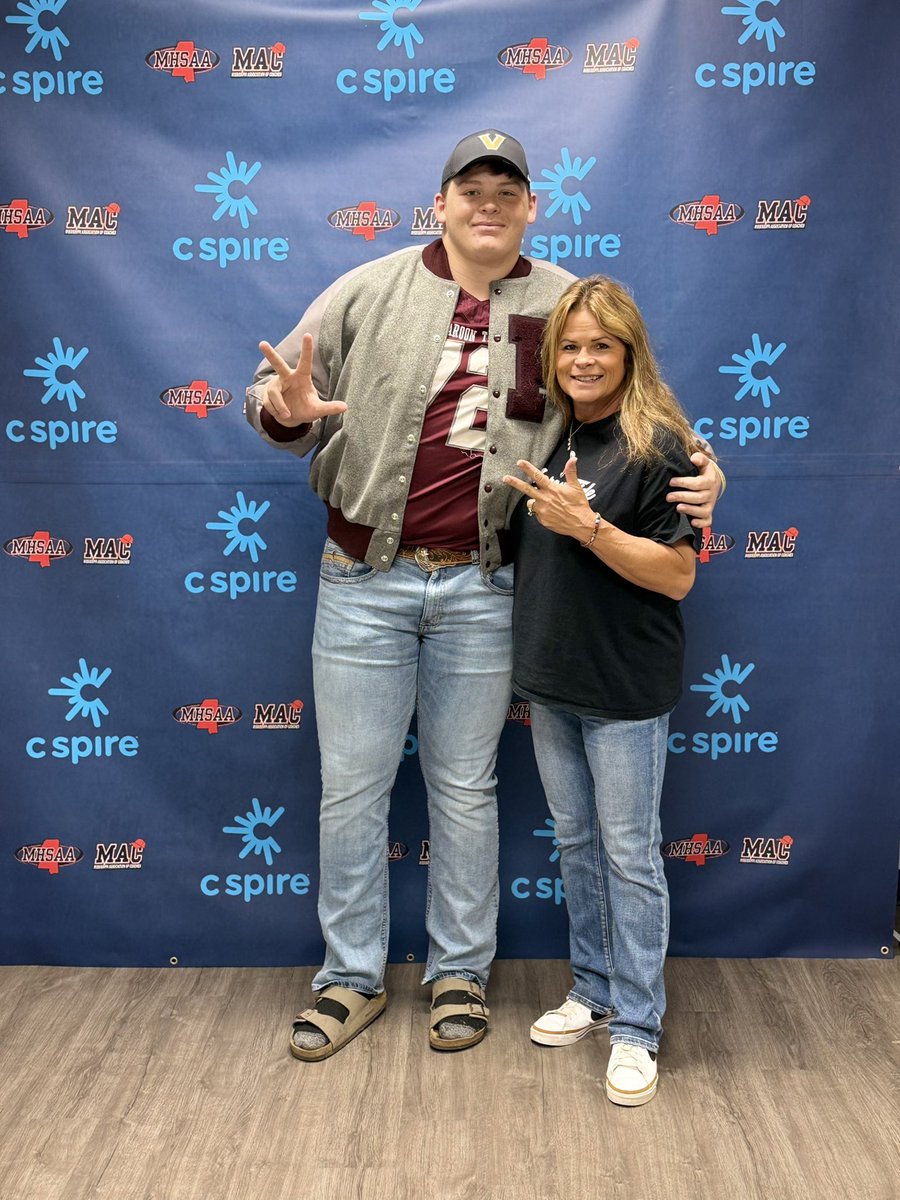 Mitchell Smith tweet media