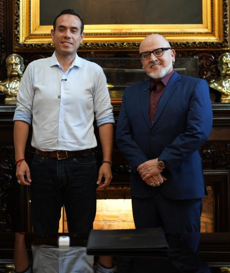 El encuentro de dos violines, 
a ambos los une la impunidad
#FueraJeriViolador