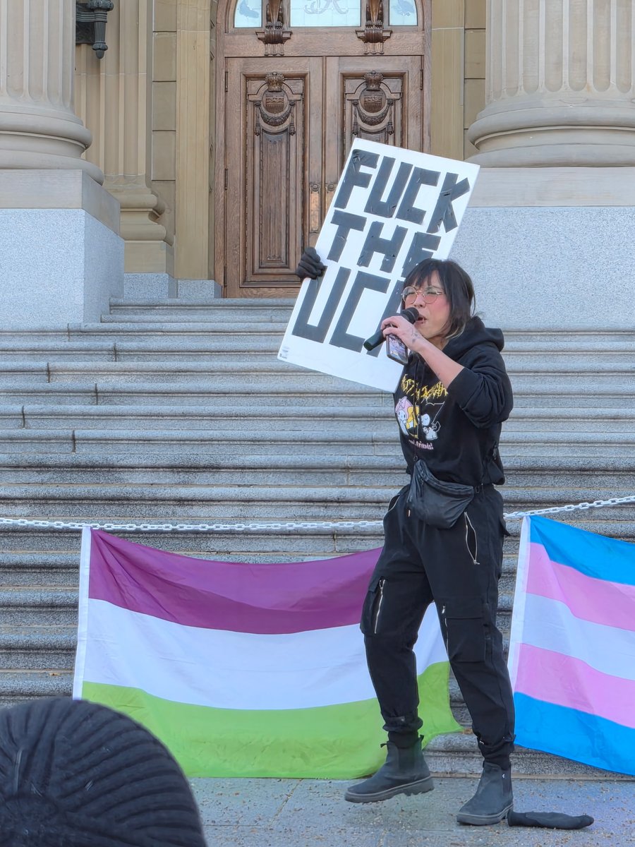 victryena's tweet image. trans rights bitch