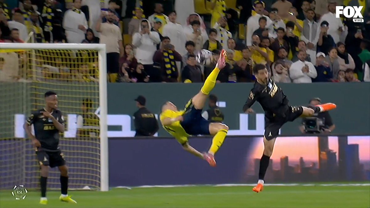 Cristiano Ronaldo has now scored two bicycle kicks at the age of 40 🤯