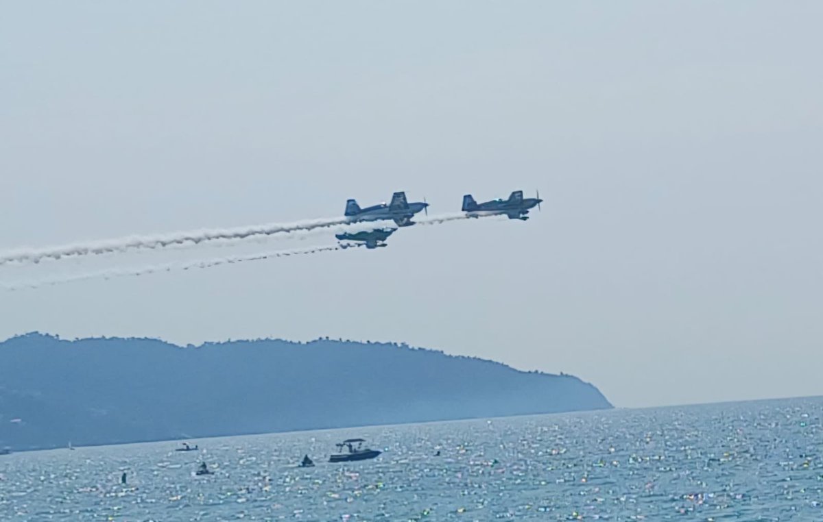 BaltierraSolis's tweet photo. Air Show Acapulco 2025 https://t.co/iJogGlPZUg