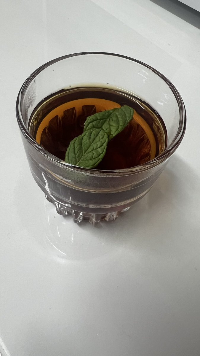 بعد ماتتعشى🤍

لازم تكافئ نفسك مع الاجواء الحلوه 😍