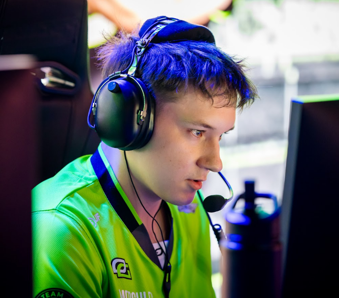 OpTicUpdate tweet media