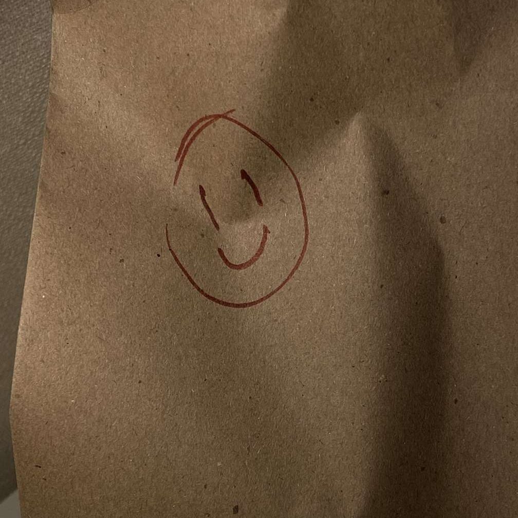 - طلبي اليوم تراا مسيوو