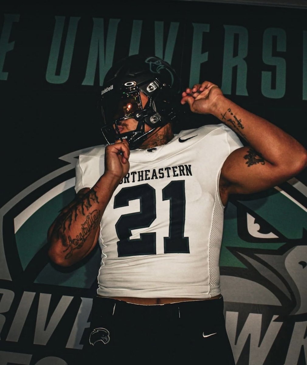#OfficialVisit 
Jalen Atkins <a href="/JalenAtkins6/">Jalen Atkins</a> 
<a href="/Red_Raven_FB/">Coffeyville Football</a> <a href="/NSU_Football/">Northeastern State Football</a>
