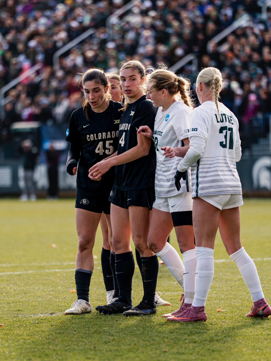 CUBuffsSoccer's tweet image. Still pushing, still believing

#SideBeforeSelf // #GoBuffs
