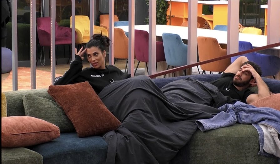 e quante volte ho detto che siete famiglia 
#amanters #rashmer