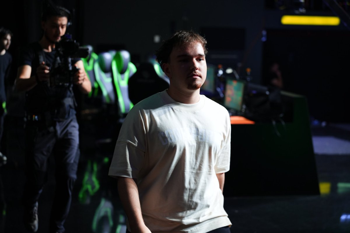 Intel® Monsters Reloaded tweet media