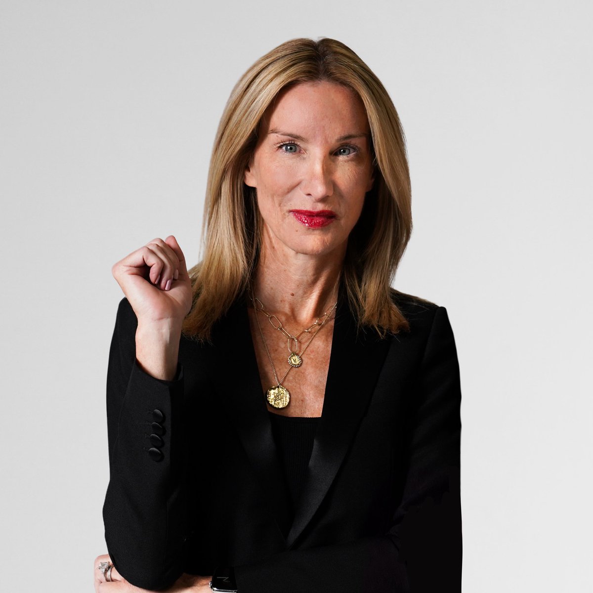 leftistbrayden's tweet image. I found the perfect nominee for 2028

- an outsider
- not super old
- loved by progressives
- lived by Facebook wine moms
- southern
- hates Republicans even more than Newsom
- dark woke 
- can mog JD Vance