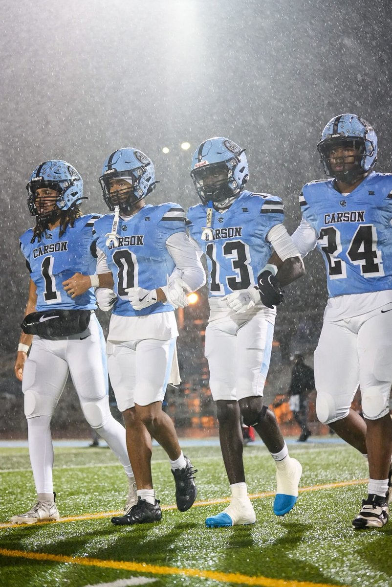 We're going to the ship!!! <a href="/ChrisFieldsIII/">Chris Fields</a> <a href="/craigwa1ker/">Craig “sky”Walker🪄 ‘ATH 26</a> <a href="/rmthakid/">royal moore</a> <a href="/CarsonColts_FB/">Carson Colts Football</a> let's finish this! #WIN