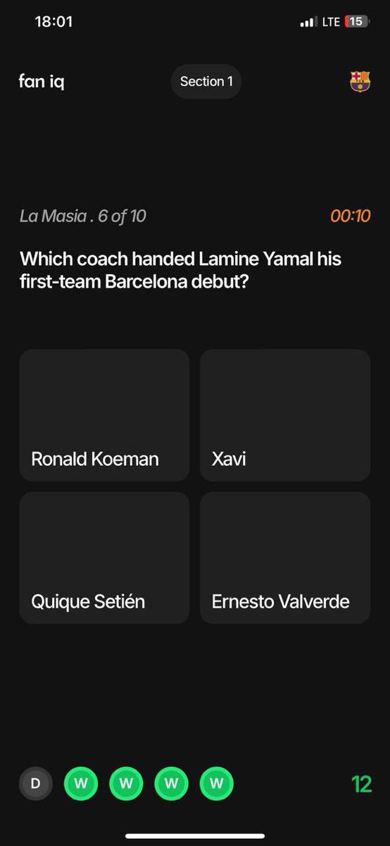 General_D__'s tweet photo. I join fan iq Barcelona chelsea challenge see the kind questions them Dey ask me to win 150$ 😂😂 na whining? I still Dey 4th for table due to one shaking, trust General, I go top that yeye table tonight https://t.co/UoVkkwjDVD
