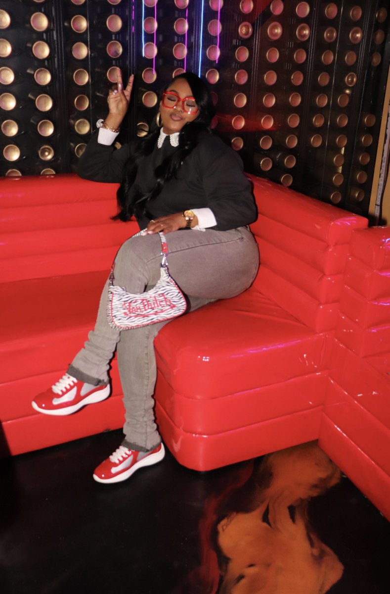 Privilegedshee_'s tweet image. 