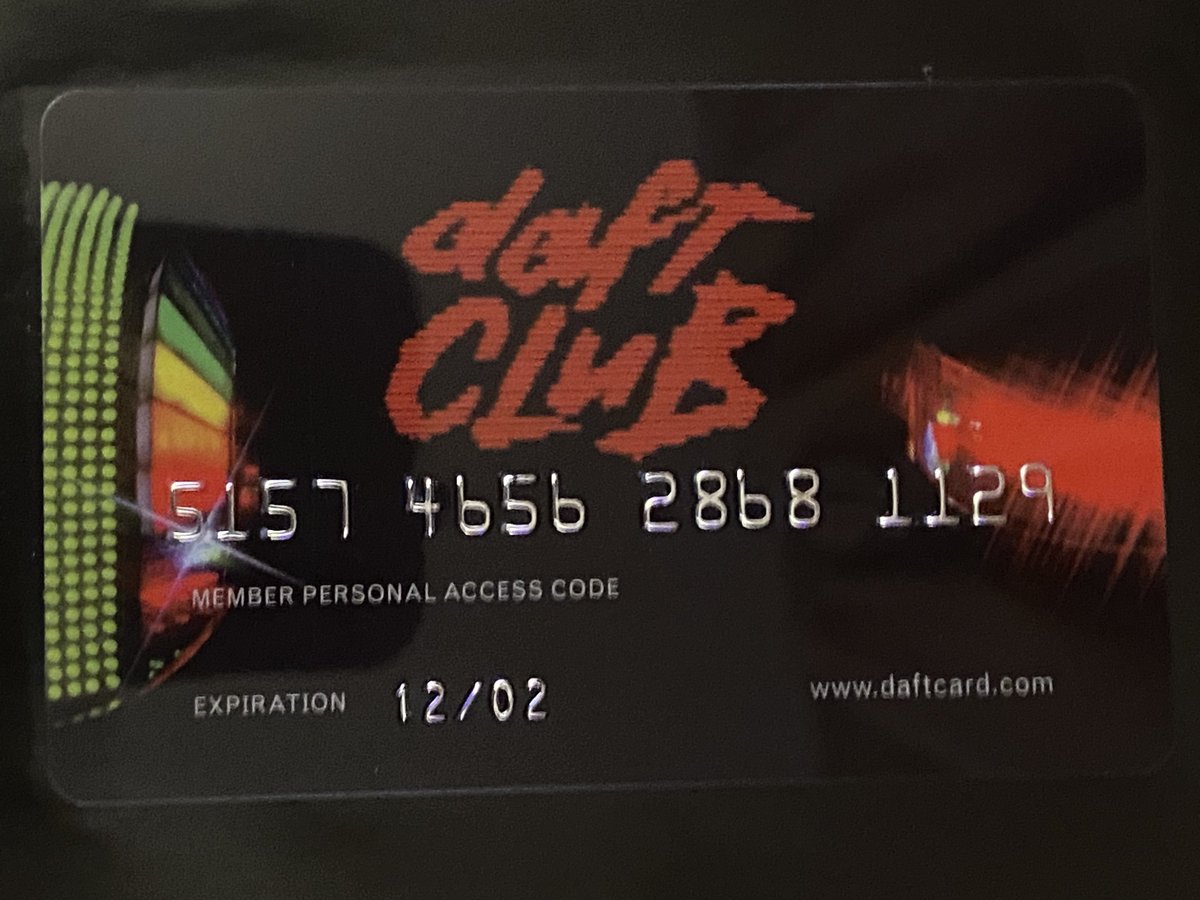 vekafi's tweet image. pov i take you out for dinner, tell you i’ve got the bill, reach into my purse and pull out my daft club card to pay with 🥰 (we are so screwed)