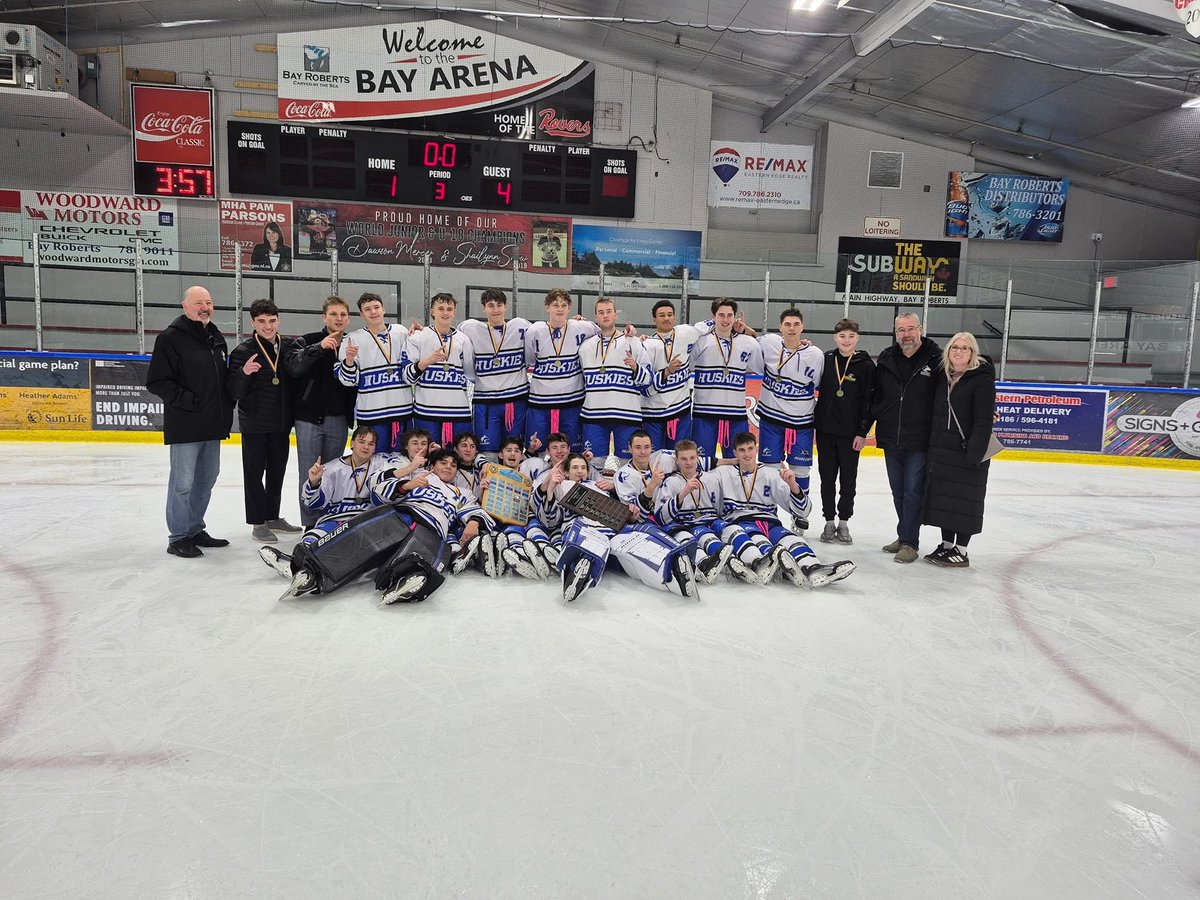 PaulLaneMHA's tweet image. A BIG Congratulations to our Mount Pearl Senior High Boys Hockey Team on taking Gold this weekend at the Wesley Gosse Tournament in Bay Roberts.  Way to go guys!
#CommunityMatters #MountPearlProud #GoHuskiesGo