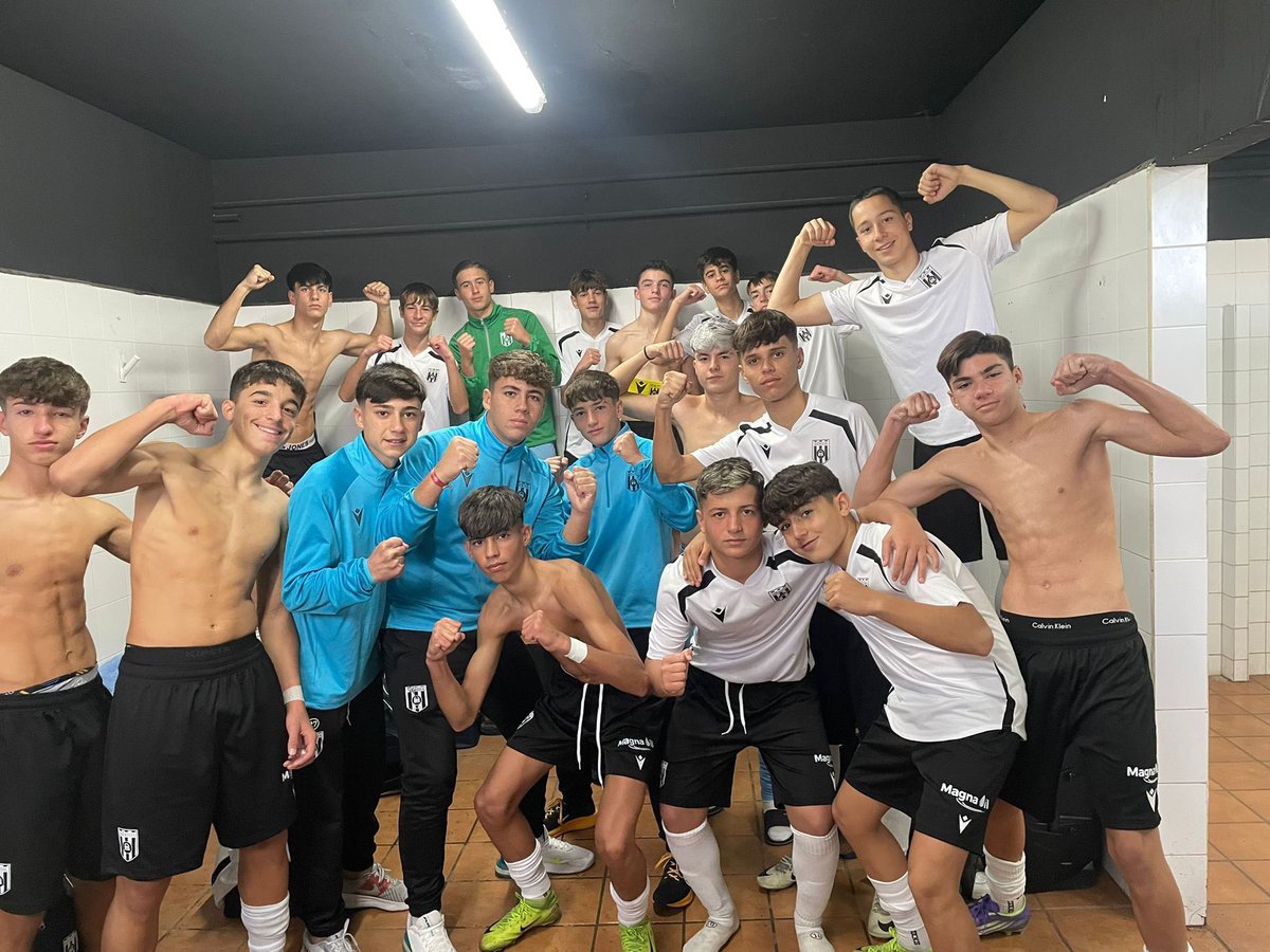 ✅ Gran victoria de nuestro Cadete B en Los Campos de la Federación ⚪️⚫️🫡

#CadeteB 8-0 Templaria