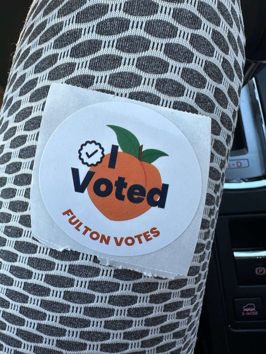 emiranda_writes's tweet photo. Donโt forget to vote for Royce Mann in the Atlanta School Board 8 At Large seat runoff!
Early voting until 5p today
M-W polls are open 9a-6p
๐ณ๏ธ๐๐ณ๏ธ๐๐ณ๏ธ๐๐ณ๏ธ๐๐ณ๏ธ๐๐ณ๏ธ๐๐ณ๏ธ
Election Day is Tuesday, December 2 Atlanta precincts open 7a-8p
๐ณ๏ธ๐
#garunoff #gapol https://t.co/zgGxN69A6d