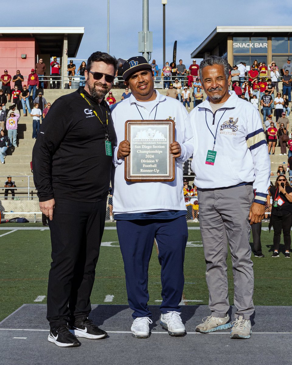 BVHS_BaronsFootball tweet media