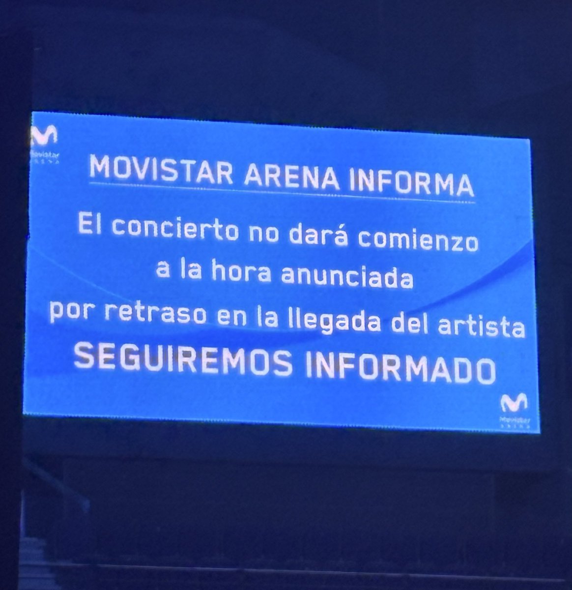 Nipintonipinta's tweet image. Pues @Anuel_2bleA sigue con su falta de profesionalidad también en Madrid