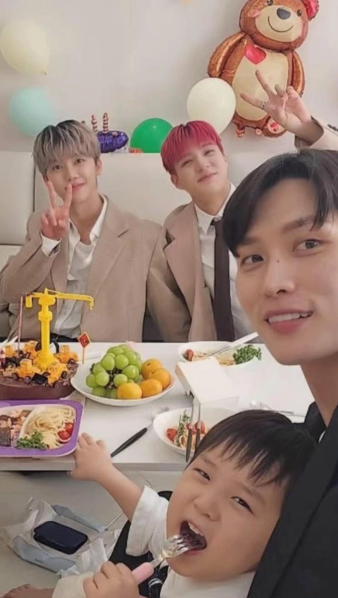 nomin_ie2313's tweet image. WAIT...... WHAT IS THIS ????!!!!!! 
PLEASE SOMEONE TELL ME ???? 😭😭😭 
NOMIN NEW CONTENT ??? 

#NOMIN